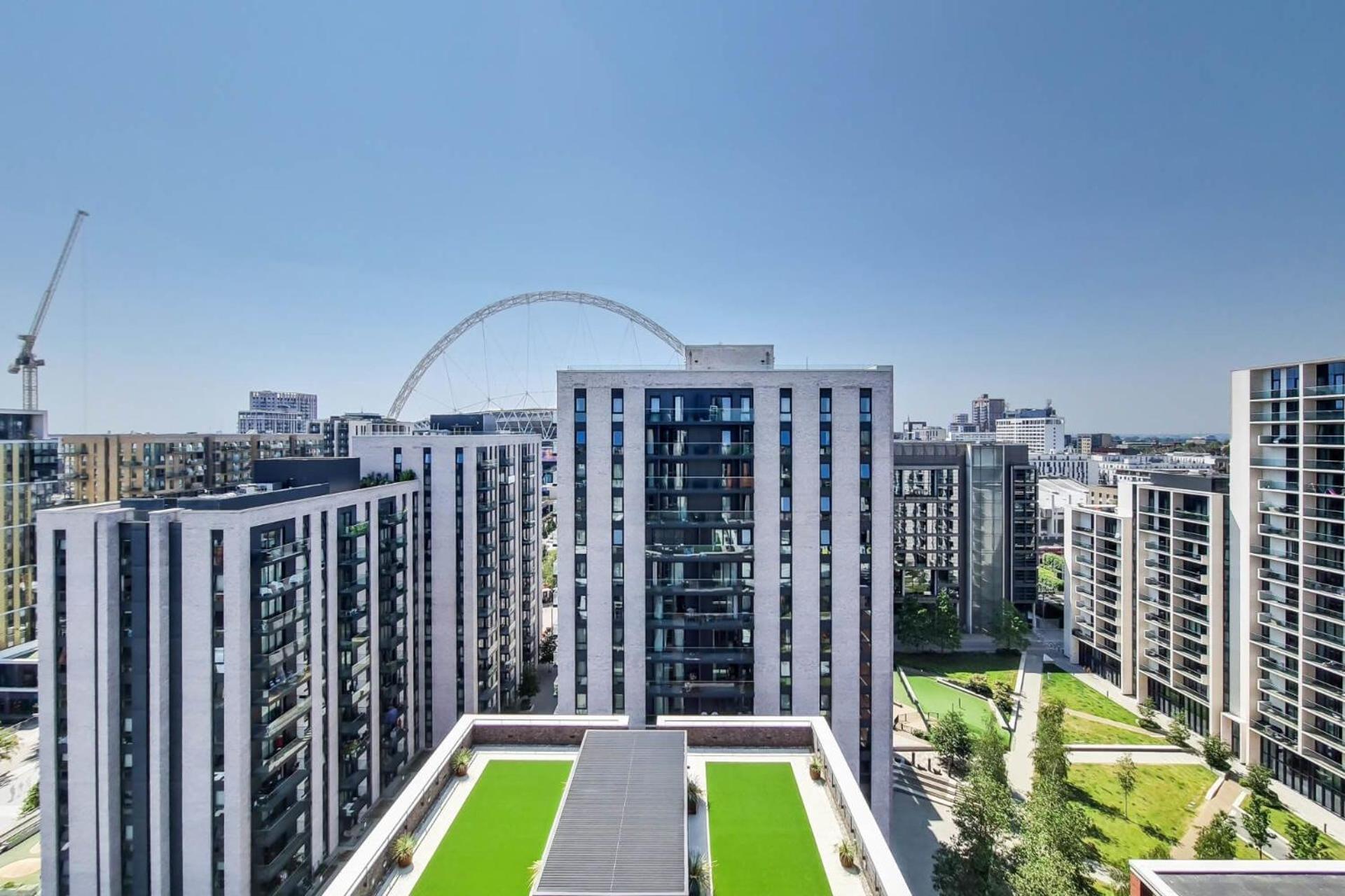 Botanical-Inspired Apartments At Repton Gardens Right In The Heart Of Wembley Park London Exterior foto