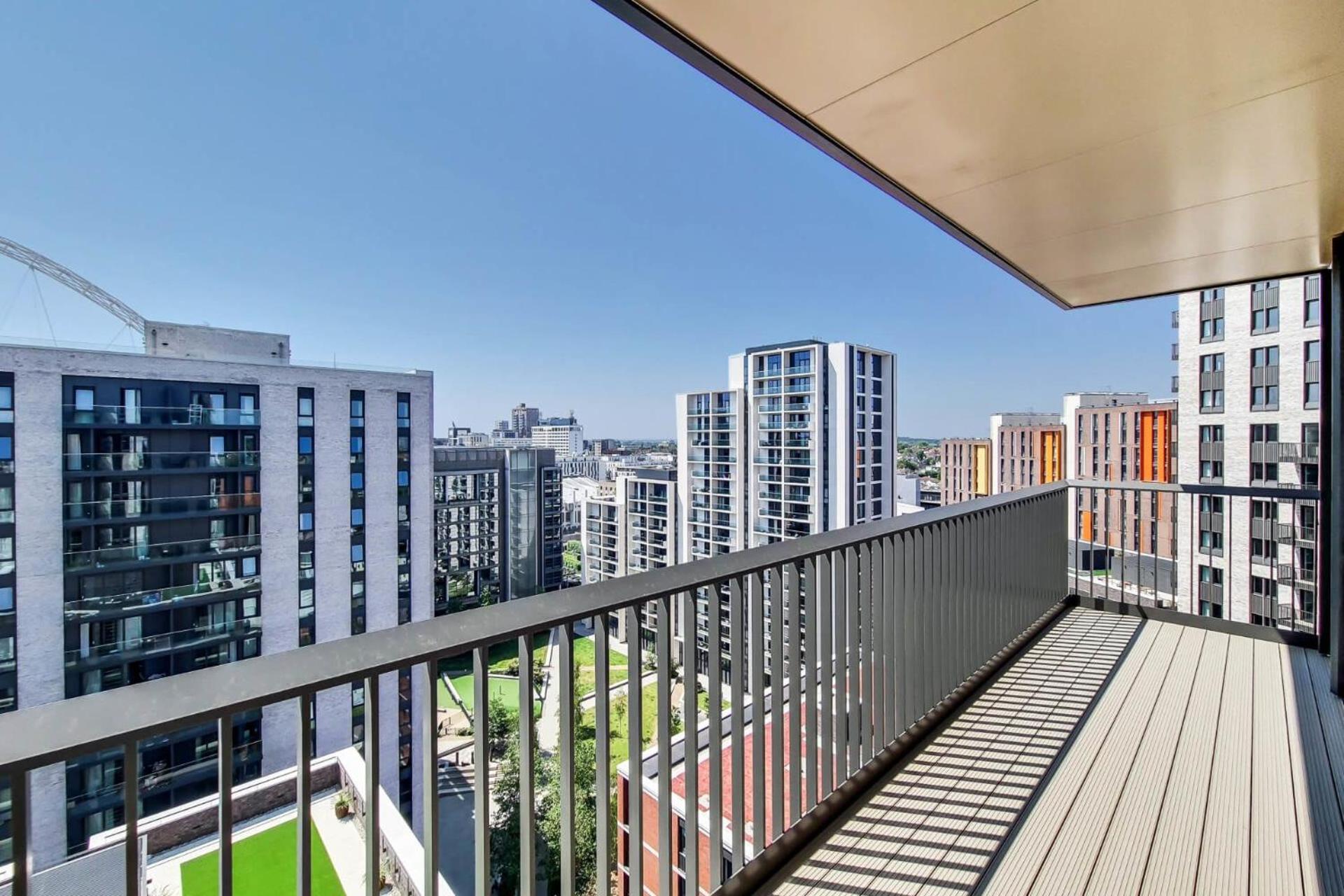 Botanical-Inspired Apartments At Repton Gardens Right In The Heart Of Wembley Park London Exterior foto