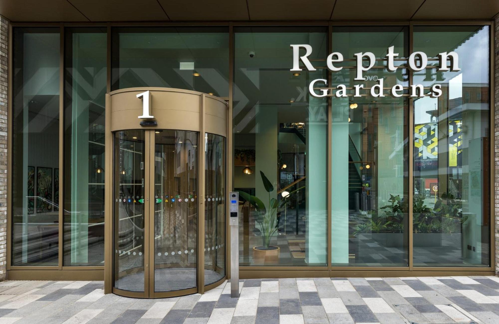 Botanical-Inspired Apartments At Repton Gardens Right In The Heart Of Wembley Park London Exterior foto