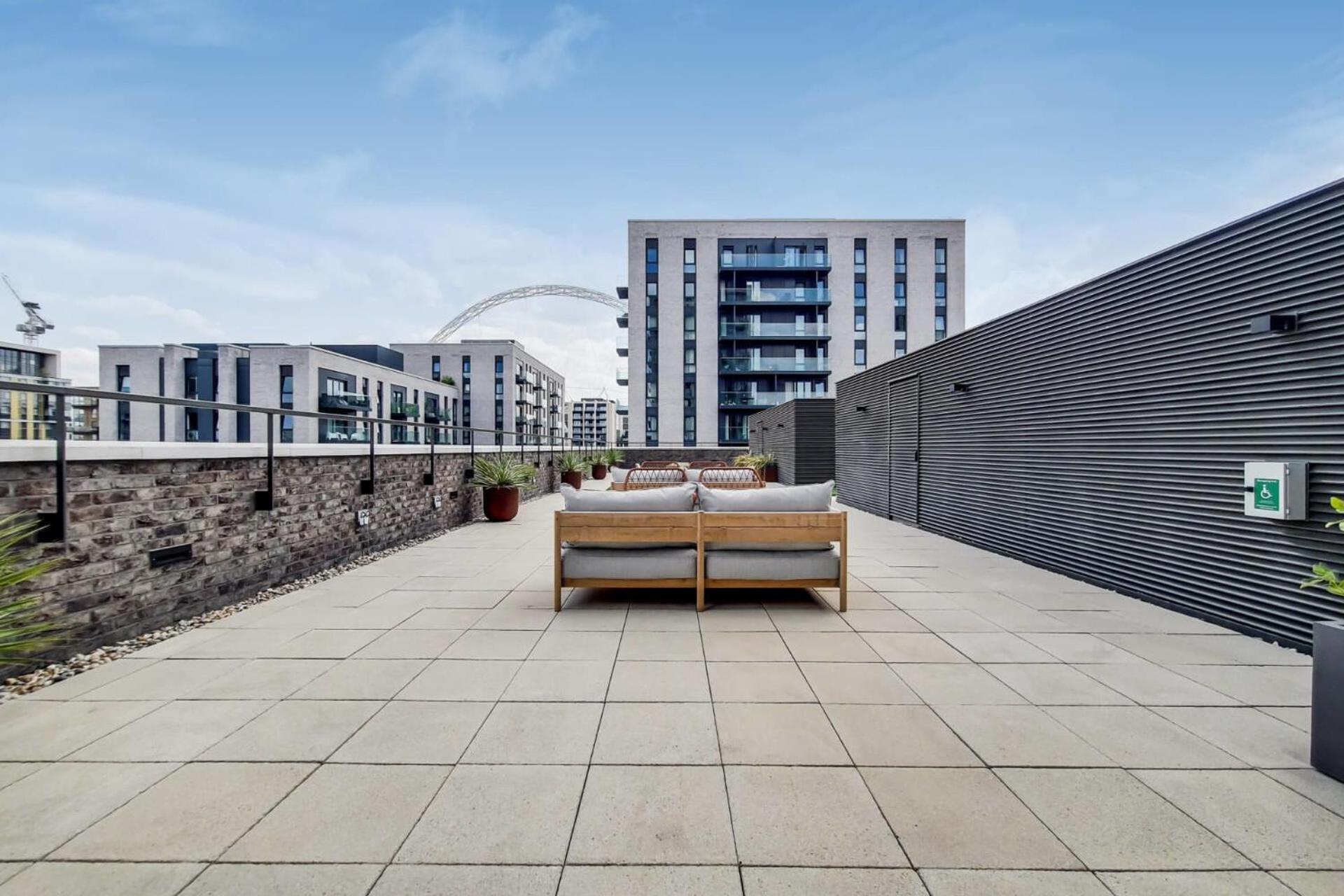 Botanical-Inspired Apartments At Repton Gardens Right In The Heart Of Wembley Park London Exterior foto