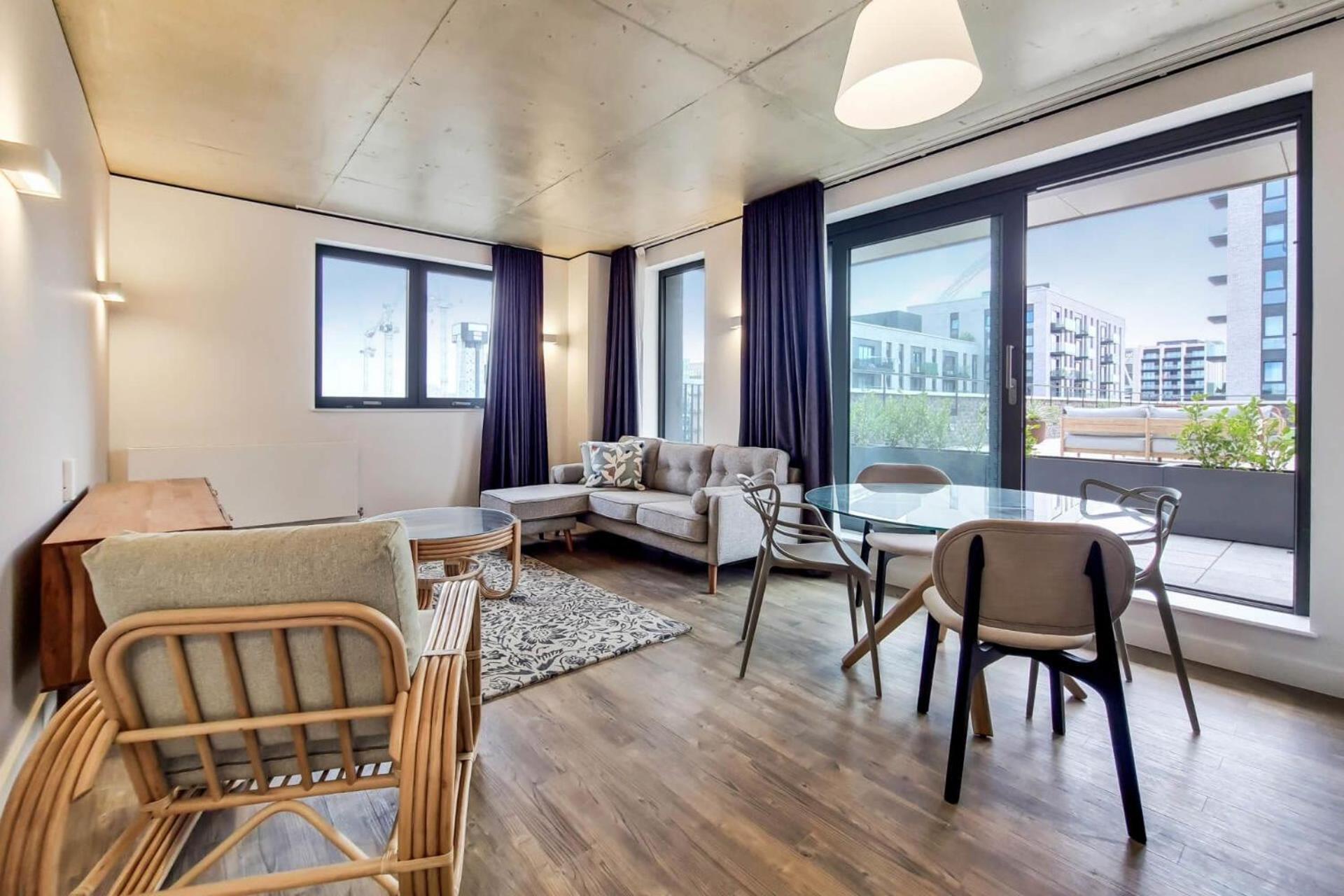 Botanical-Inspired Apartments At Repton Gardens Right In The Heart Of Wembley Park London Exterior foto