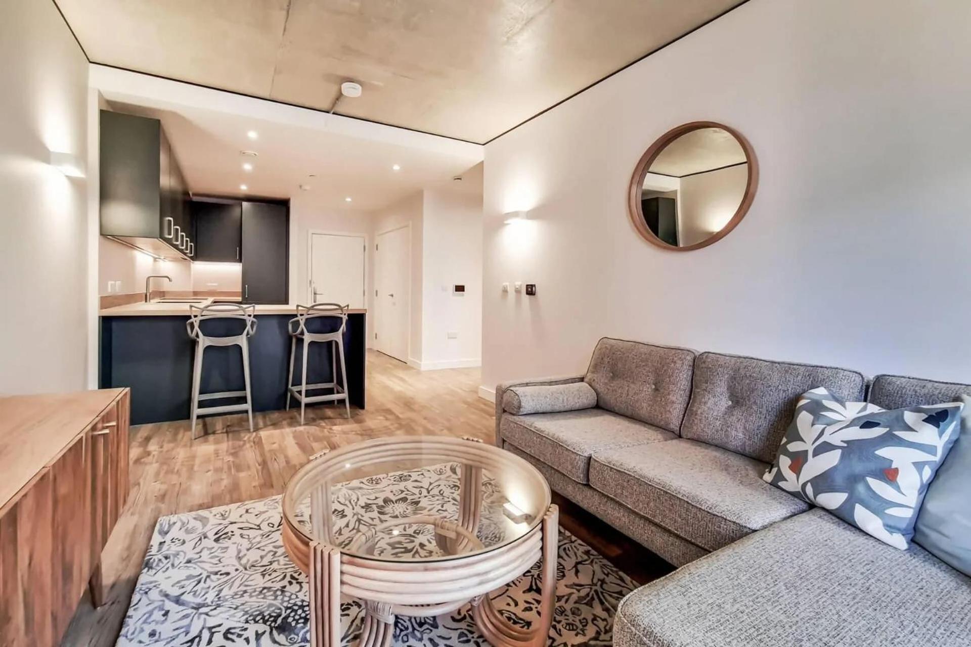 Botanical-Inspired Apartments At Repton Gardens Right In The Heart Of Wembley Park London Exterior foto